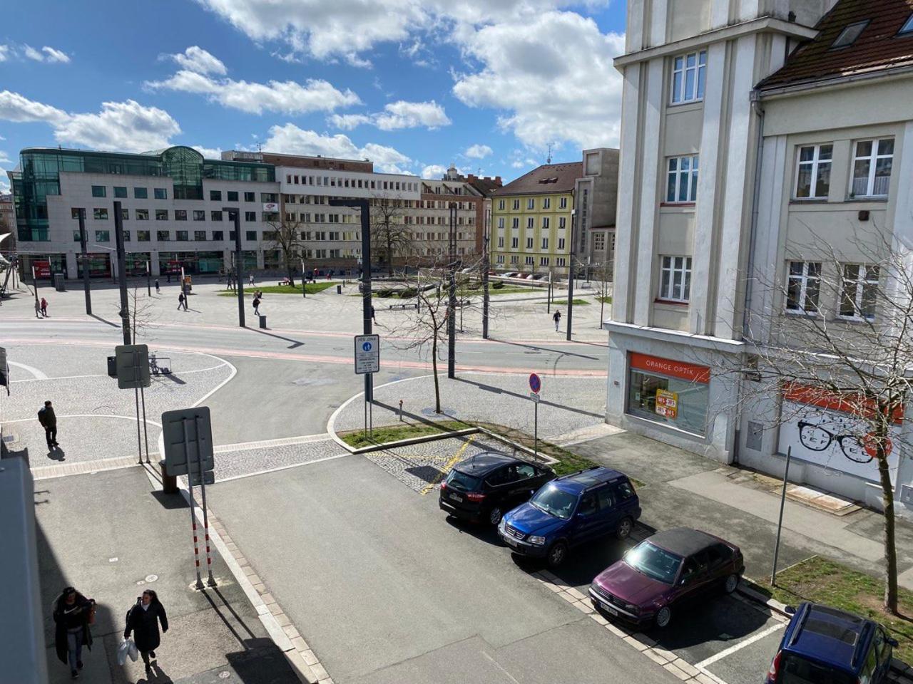 Perla Hradce 202 Lägenhet Hradec Králové Exteriör bild