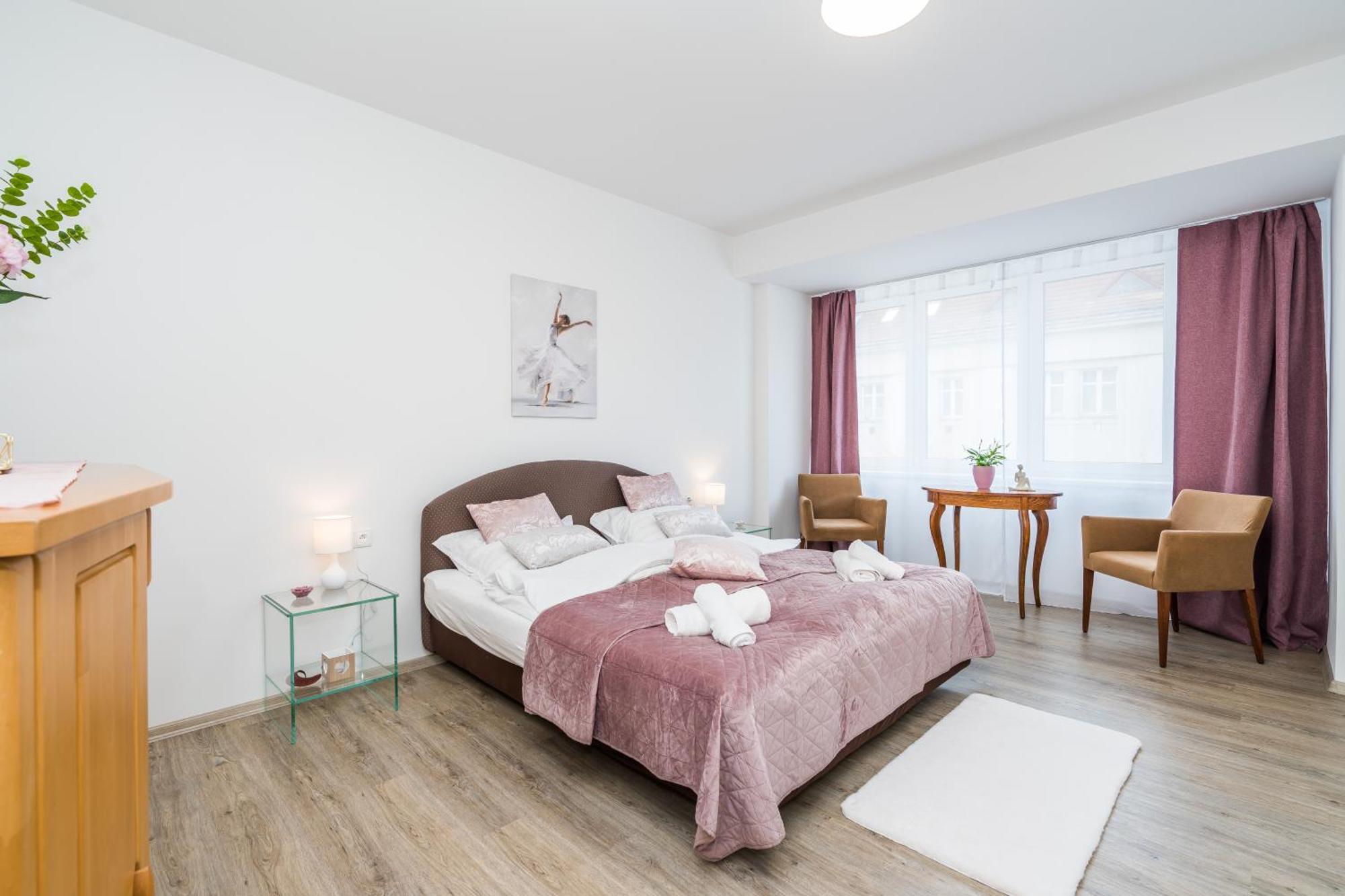 Perla Hradce 202 Lägenhet Hradec Králové Exteriör bild