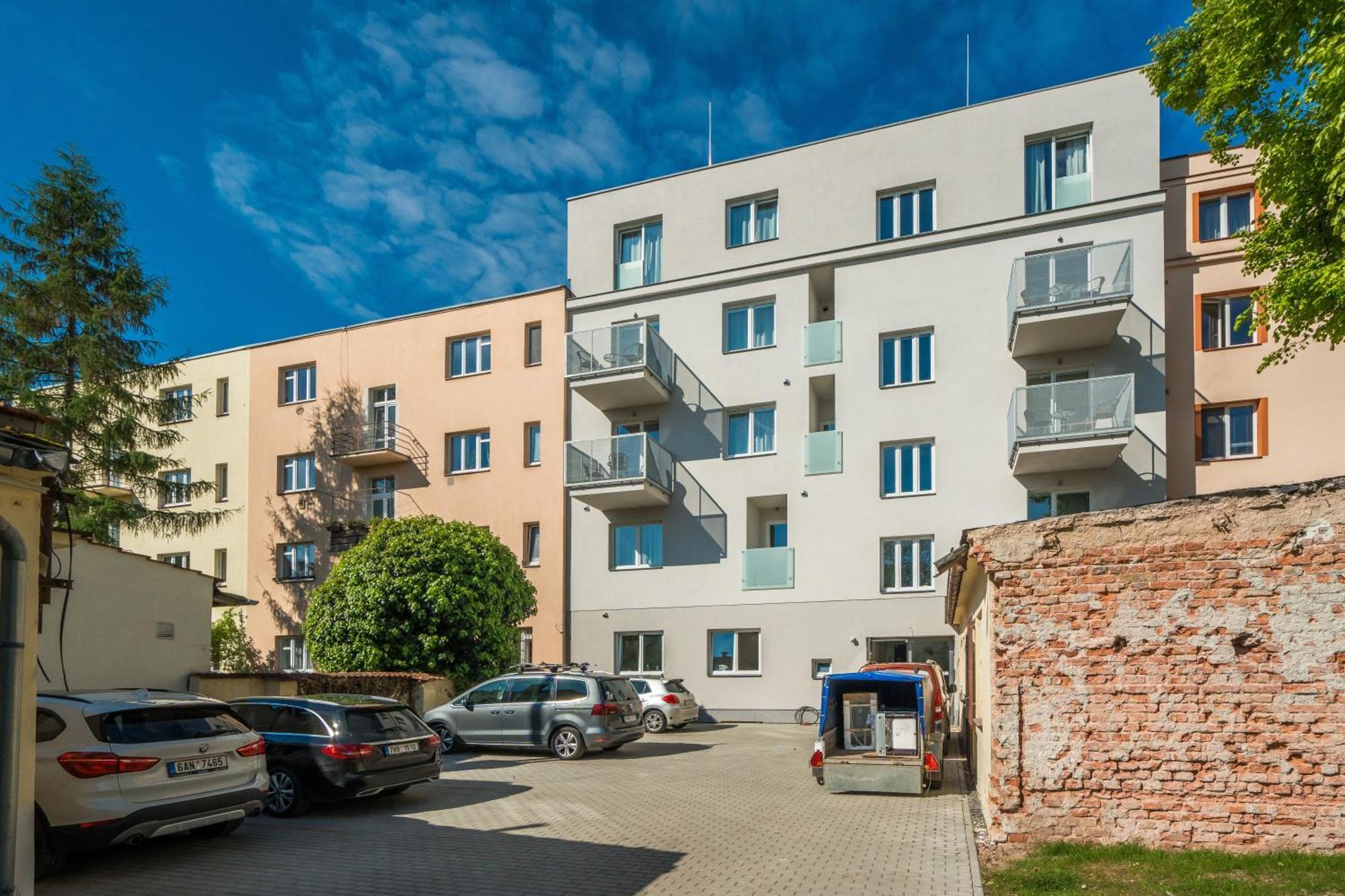 Perla Hradce 202 Lägenhet Hradec Králové Exteriör bild